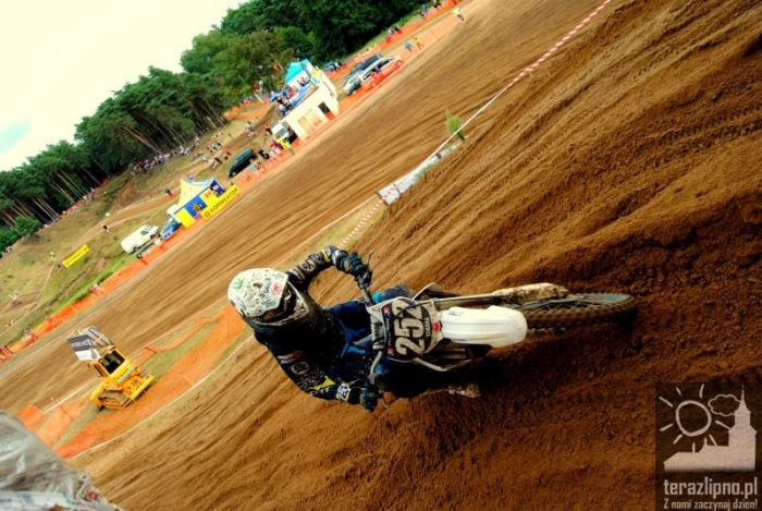 W kurzu i hałasie - fotoreportaż