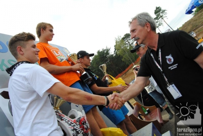 W kurzu i hałasie - fotoreportaż