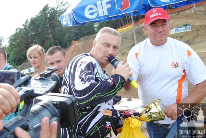 W kurzu i hałasie - fotoreportaż