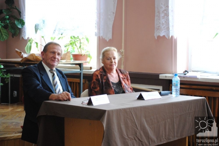 Wybory w trakcie! Niewielka frekwencja - fotoreportaż