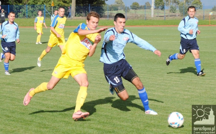 Zdjęcia z meczu Mienia w Warlubiu - fotoreportaż