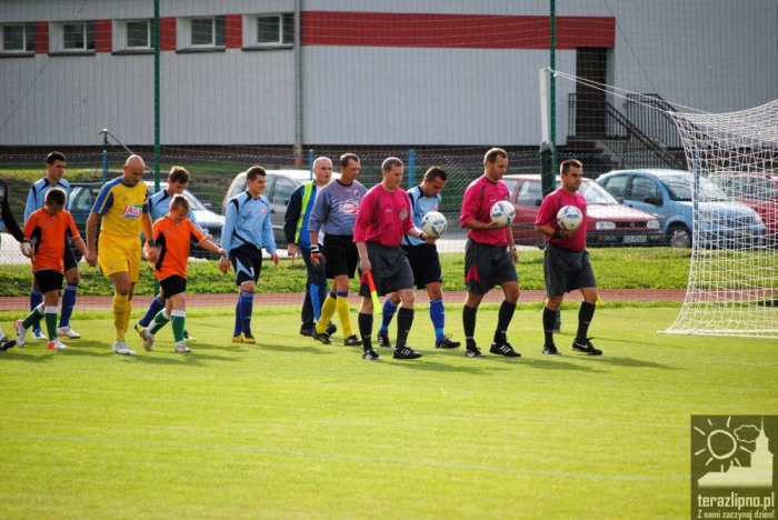 Zdjęcia z meczu Mienia w Warlubiu - fotoreportaż