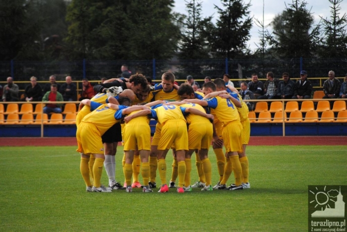 Zdjęcia z meczu Mienia w Warlubiu - fotoreportaż