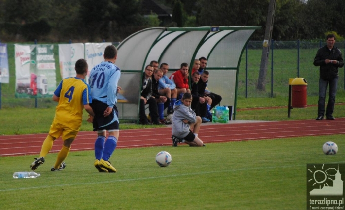 Zdjęcia z meczu Mienia w Warlubiu - fotoreportaż