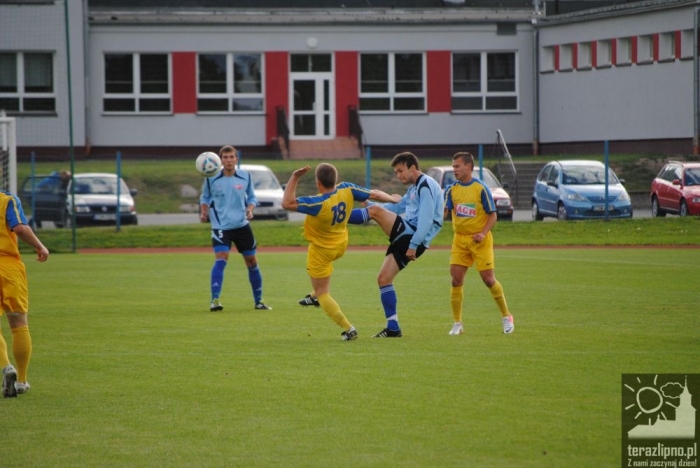 Zdjęcia z meczu Mienia w Warlubiu - fotoreportaż