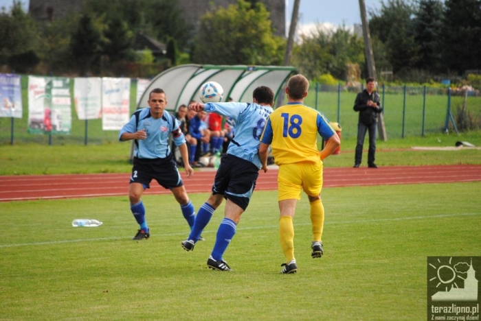 Zdjęcia z meczu Mienia w Warlubiu - fotoreportaż