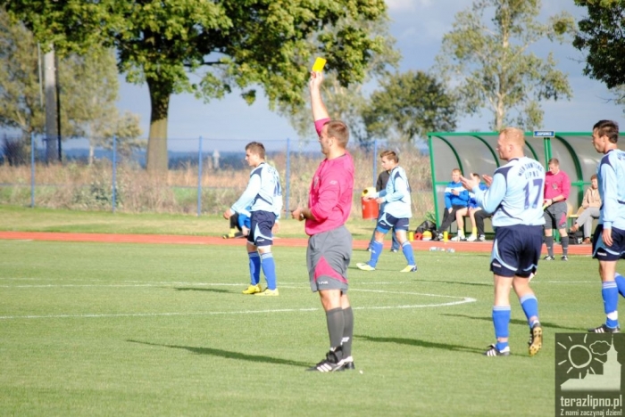 Zdjęcia z meczu Mienia w Warlubiu - fotoreportaż