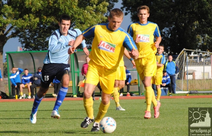 Zdjęcia z meczu Mienia w Warlubiu - fotoreportaż