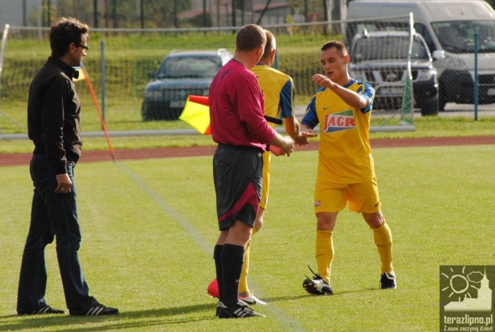 Zdjęcia z meczu Mienia w Warlubiu - fotoreportaż