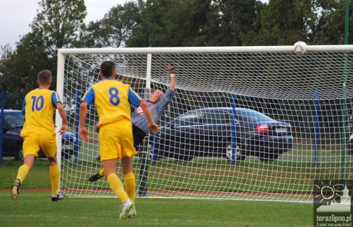 Zdjęcia z meczu Mienia w Warlubiu - fotoreportaż