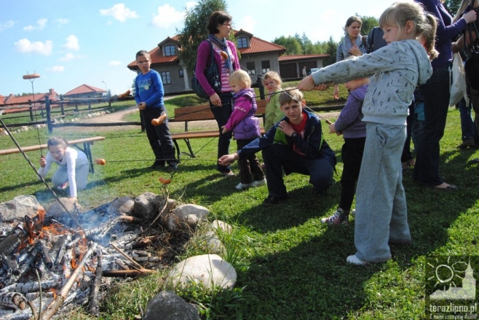 Popowo: dzieci oczyściły las - fotoreportaż