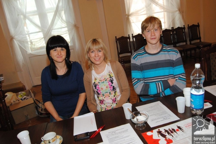 Chcą pomóc genetycznym bliźniakom - fotoreportaż