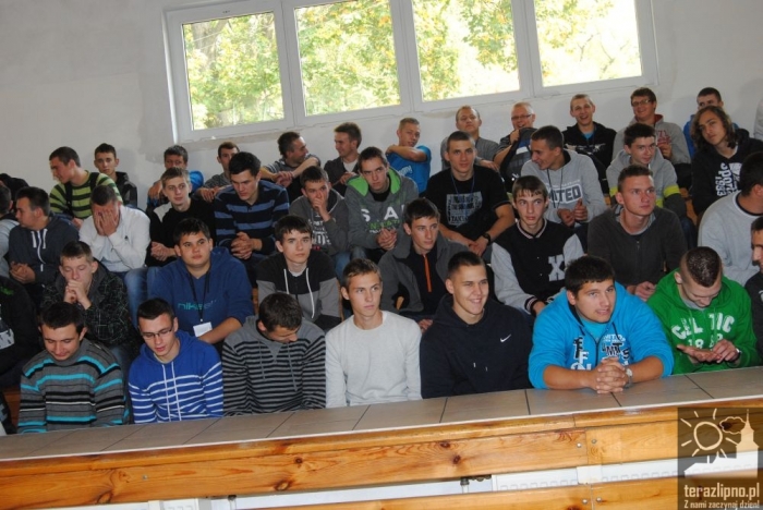 Zebrano prawie dwa tysiące - fotoreportaż