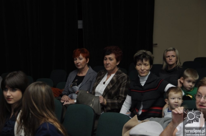 Aktorzy dla Towarzystwa Autyzmu w Toruniu - fotoreportaż