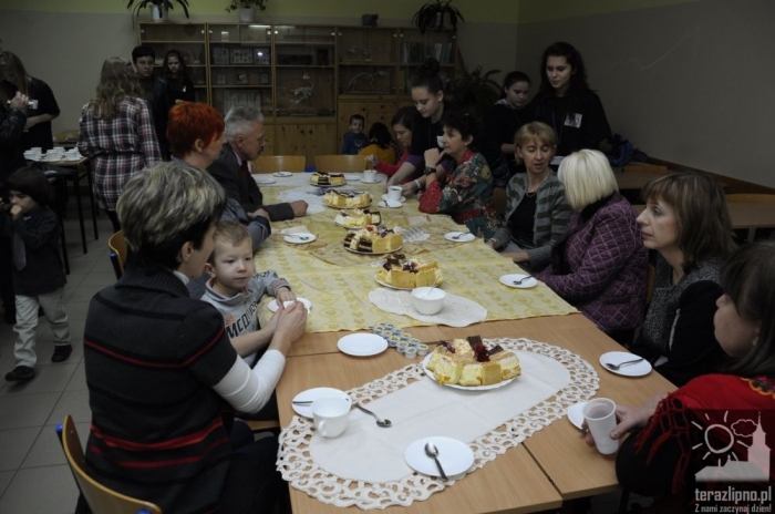 Aktorzy dla Towarzystwa Autyzmu w Toruniu - fotoreportaż