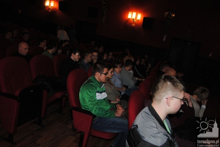 CeZik kleił nuty w Nawojce - fotoreportaż