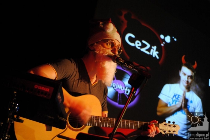 CeZik kleił nuty w Nawojce - fotoreportaż