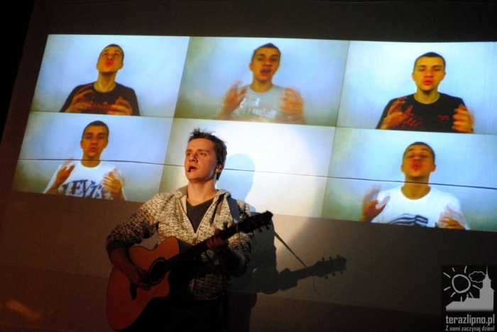 CeZik kleił nuty w Nawojce - fotoreportaż