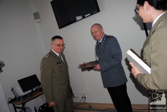 Nowa komenda otwarta. Zobacz jak wygląda w środku! - fotoreportaż