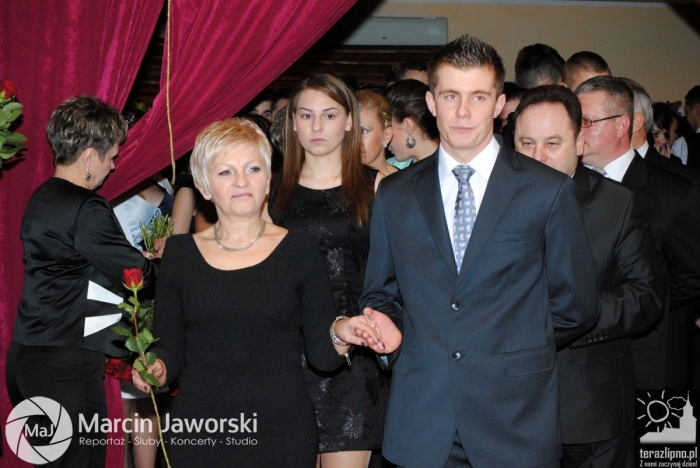 Zobacz jak bawili się maturzyści w Skępem - fotoreportaż