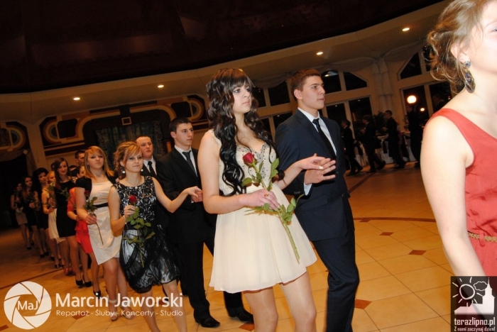 Zobacz jak bawili się maturzyści w Skępem - fotoreportaż