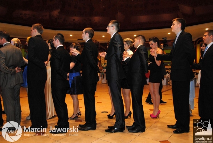 Zobacz jak bawili się maturzyści w Skępem - fotoreportaż