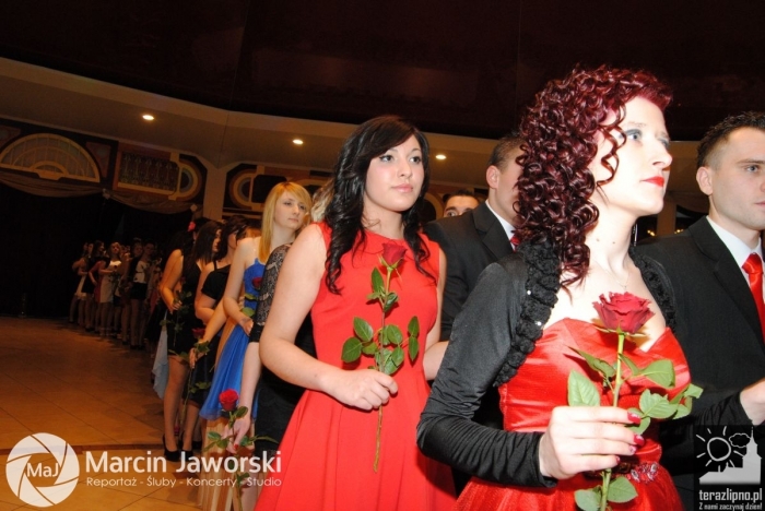 Zobacz jak bawili się maturzyści w Skępem - fotoreportaż