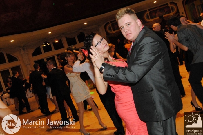 Zobacz jak bawili się maturzyści w Skępem - fotoreportaż