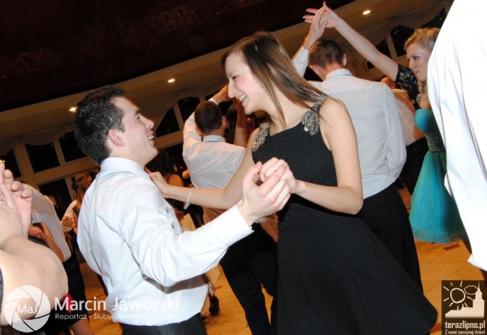 Zobacz jak bawili się maturzyści w Skępem - fotoreportaż