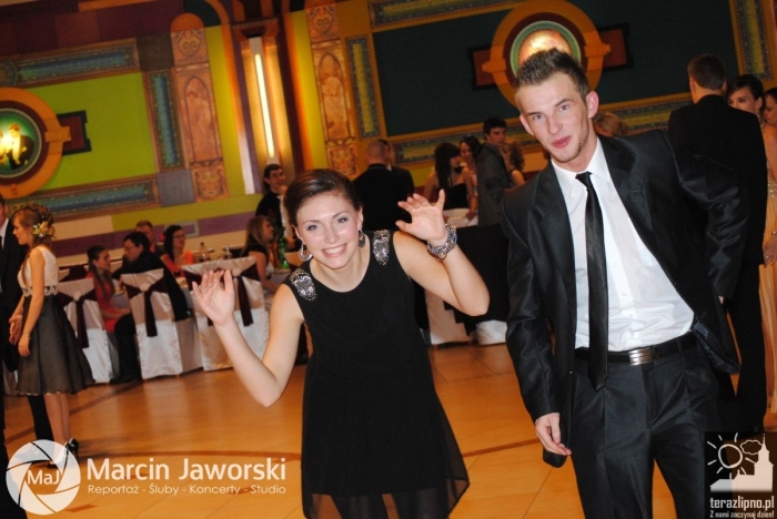 Zobacz jak bawili się maturzyści w Skępem - fotoreportaż