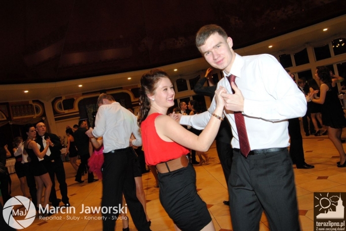 Zobacz jak bawili się maturzyści w Skępem - fotoreportaż