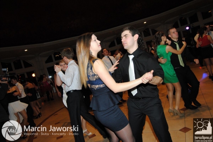 Zobacz jak bawili się maturzyści w Skępem - fotoreportaż