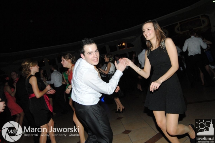 Zobacz jak bawili się maturzyści w Skępem - fotoreportaż