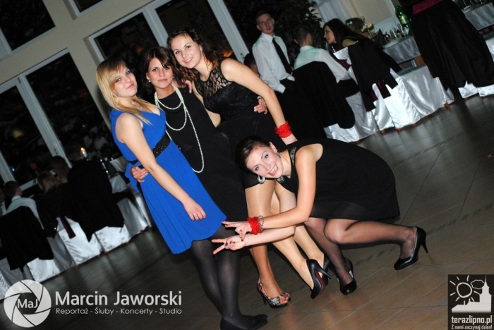 Zobacz jak bawili się maturzyści w Skępem - fotoreportaż