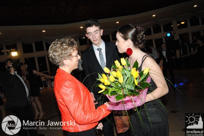 Zobacz jak bawili się maturzyści w Skępem - fotoreportaż