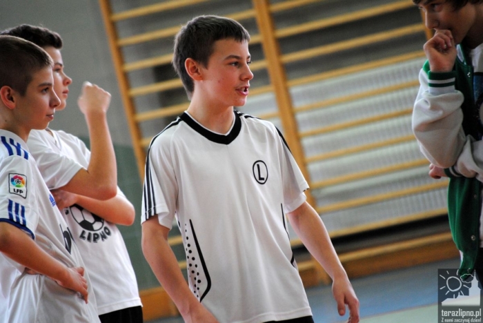 Fotorelacja z turnieju piłki nożnej w gimnazjum - zdjęcia