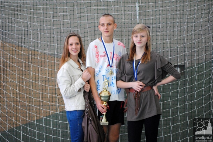 Fotorelacja z turnieju piłki nożnej w gimnazjum - zdjęcia