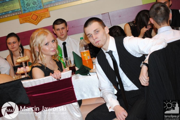 Ostatni bal przed maturą - studniówka ZST - fotoreportaż