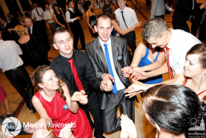 Ostatni bal przed maturą - studniówka ZST - fotoreportaż