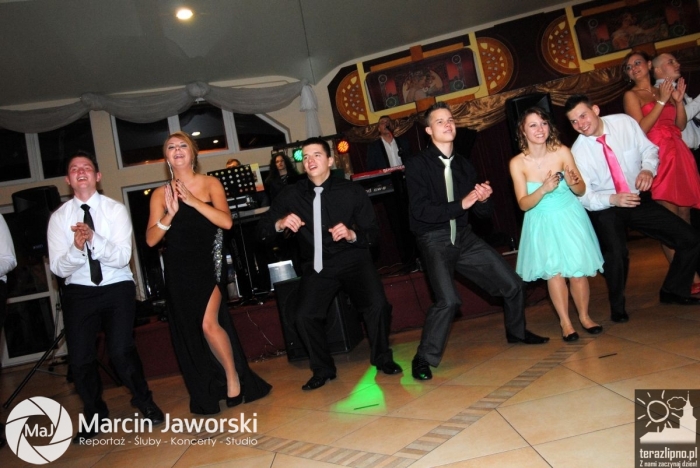 Ostatni bal przed maturą - studniówka ZST - fotoreportaż