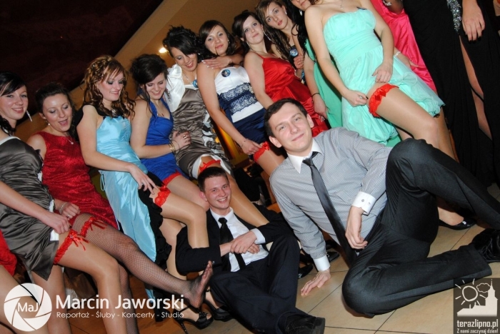 Ostatni bal przed maturą - studniówka ZST - fotoreportaż
