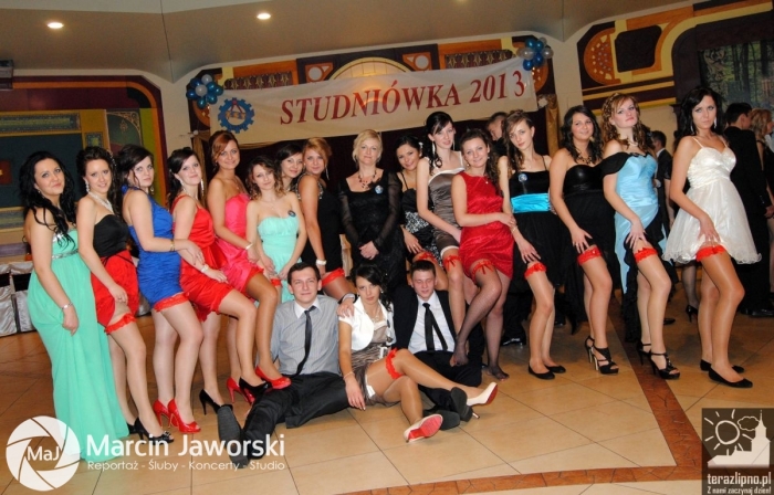 Ostatni bal przed maturą - studniówka ZST - fotoreportaż