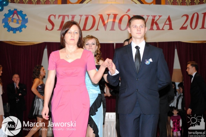 Ostatni bal przed maturą - studniówka ZST - fotoreportaż