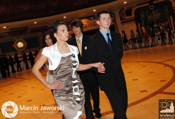 Ostatni bal przed maturą - studniówka ZST - fotoreportaż