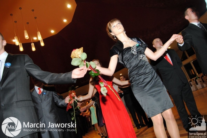 Ostatni bal przed maturą - studniówka ZST - fotoreportaż