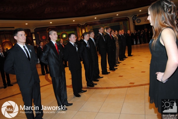 Ostatni bal przed maturą - studniówka ZST - fotoreportaż
