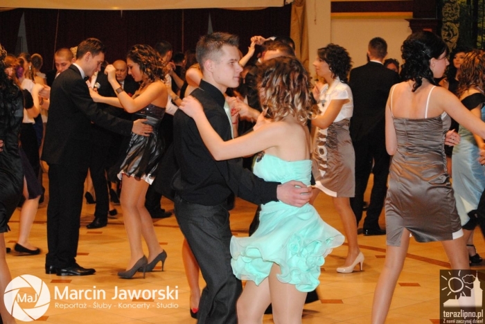 Ostatni bal przed maturą - studniówka ZST - fotoreportaż