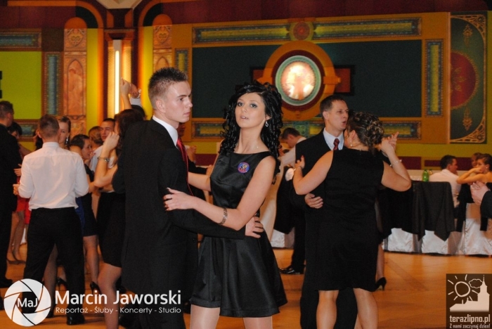 Ostatni bal przed maturą - studniówka ZST - fotoreportaż