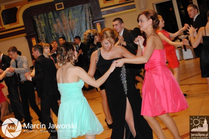 Ostatni bal przed maturą - studniówka ZST - fotoreportaż