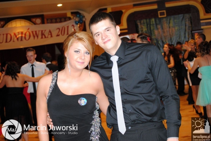 Ostatni bal przed maturą - studniówka ZST - fotoreportaż